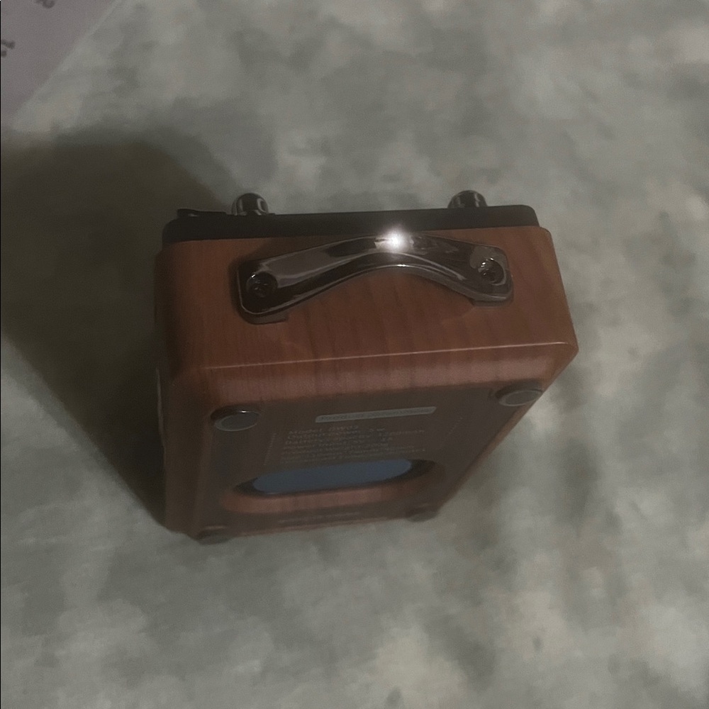 Hard Rock Hotel NEW Speaker DW03 Radio HiFi Bass, Bluetooth 5, Rechargeable 2025 - Picture 9 of 14